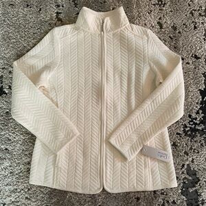 NWT Womens Petite Croft & Barrow Cream Zip Up